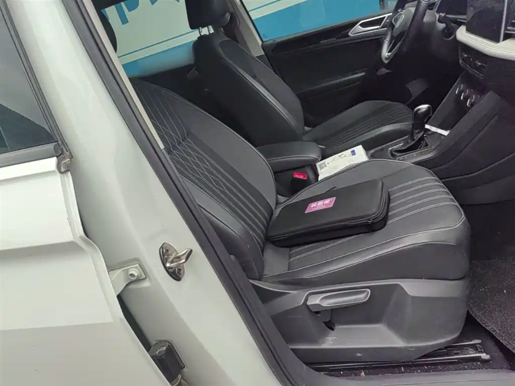 Volkswagen Tiguan L 2023 330TSI Auto 2WD Comfort Edition фото 25