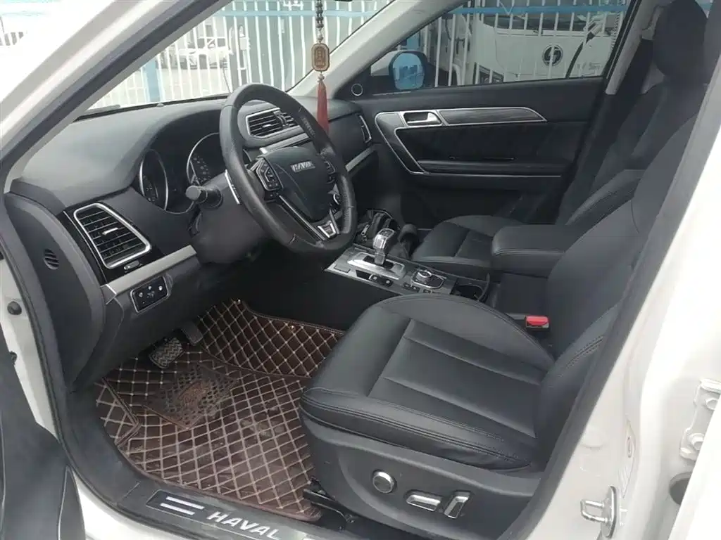 Haval H6 Coupe 2017 Red Label 2.0T Automatic 2WD Elite фото 15