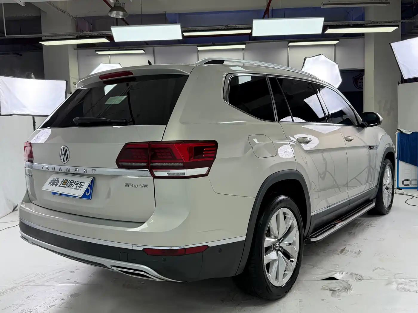 Volkswagen Teramont 2017 530 V6 AWD Ultimate Flagship Edition фото 30