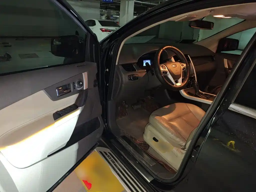 Ford Edge (Import) 2015 2012 2.0T Elite