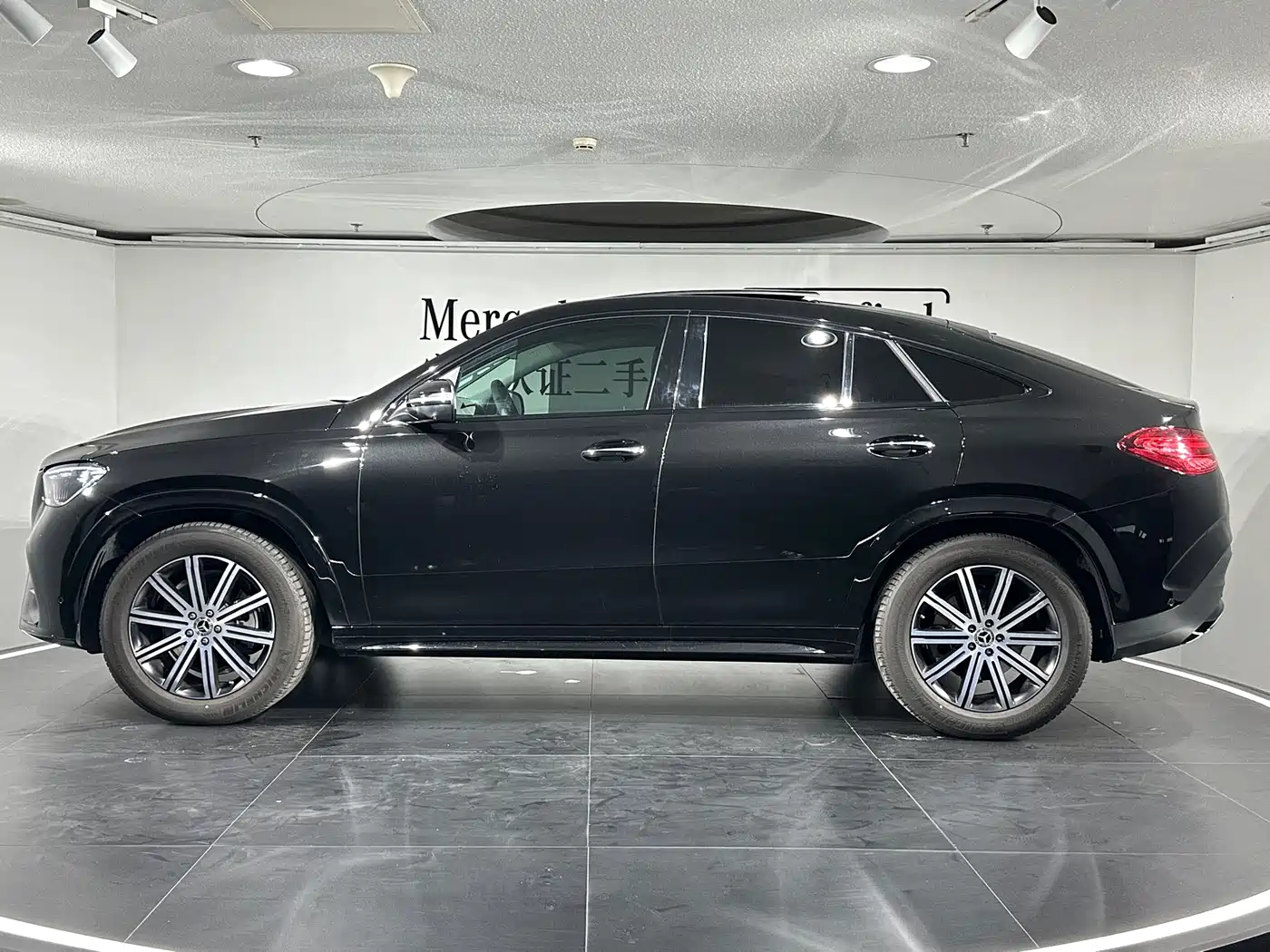 Mercedes-Benz GLE Coupe 2023 GLE 350 4MATIC Coupe SUV Luxury фото 2