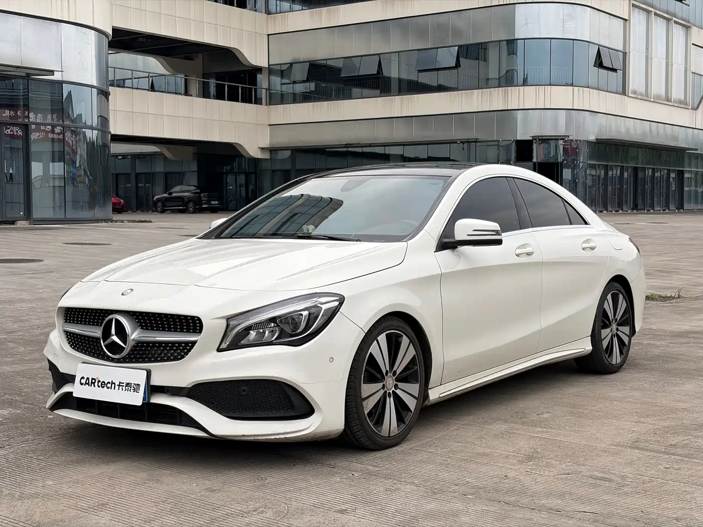Mercedes-Benz CLA (Import) 2016 CLA 200 Fashion