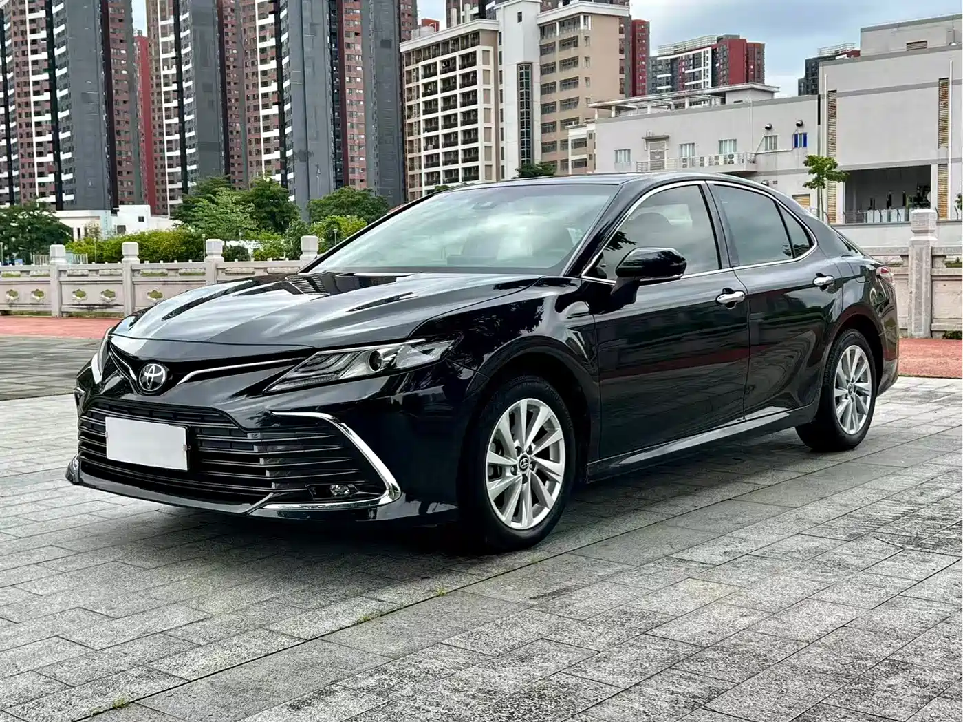 Toyota Camry 2021 2.0G Luxury Edition