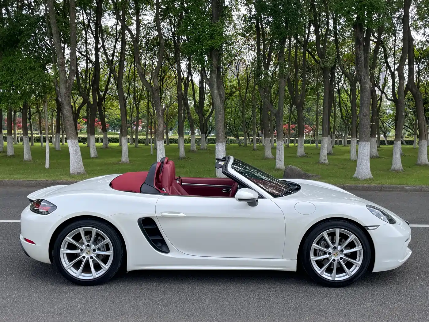Porsche 718 2018 Boxster 2.0T фото 5