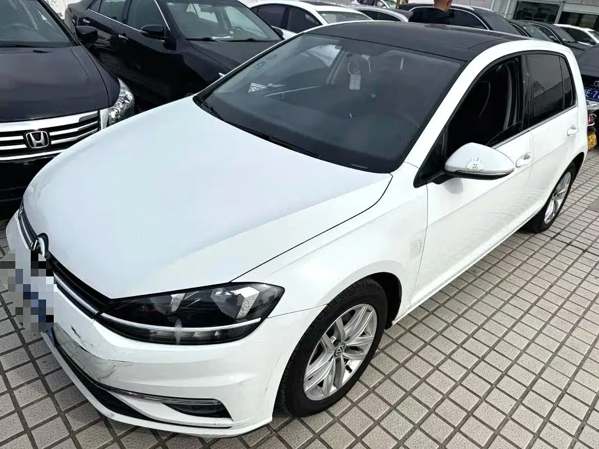 Volkswagen Golf 2018 1.6L Automatic Comfort