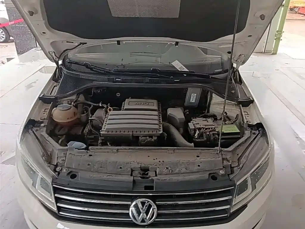 Photo 20 - Volkswagen Santana