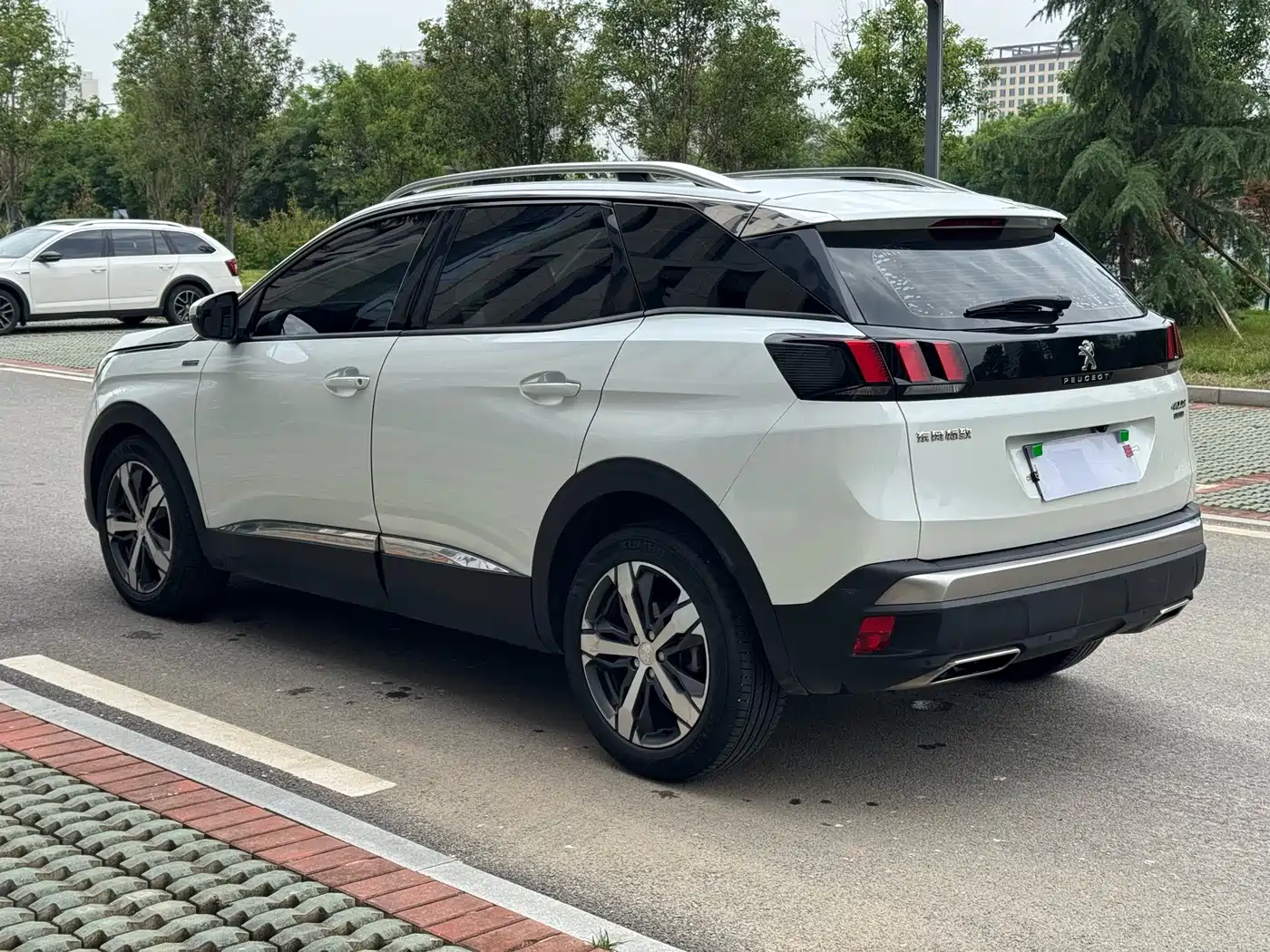 Peugeot 4008 2017 350THP Elite Edition фото 13