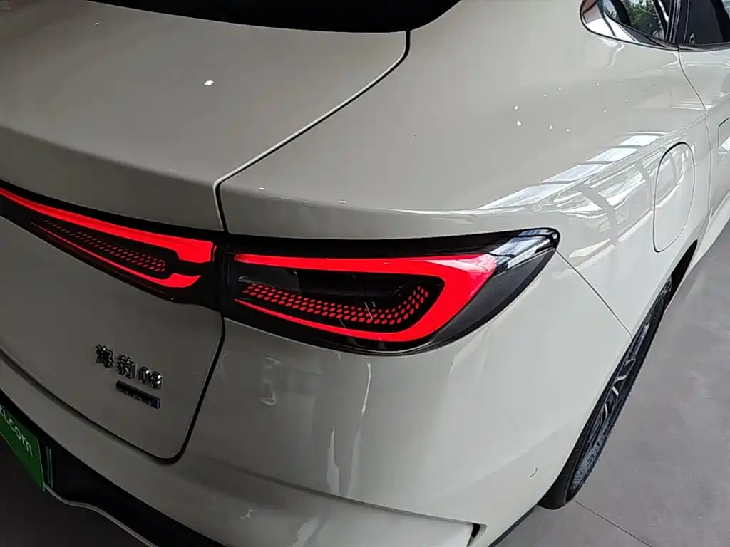 BYD Seal 06 New Energy 2025 DM-i Smart Drive Edition 120KM Luxury фото 8
