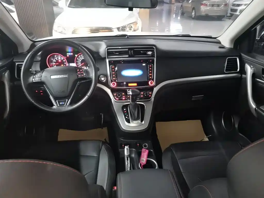 Haval H6 2017 Facelift Blue Label Sports Edition 1.5T Automatic 2WD Luxury фото 10