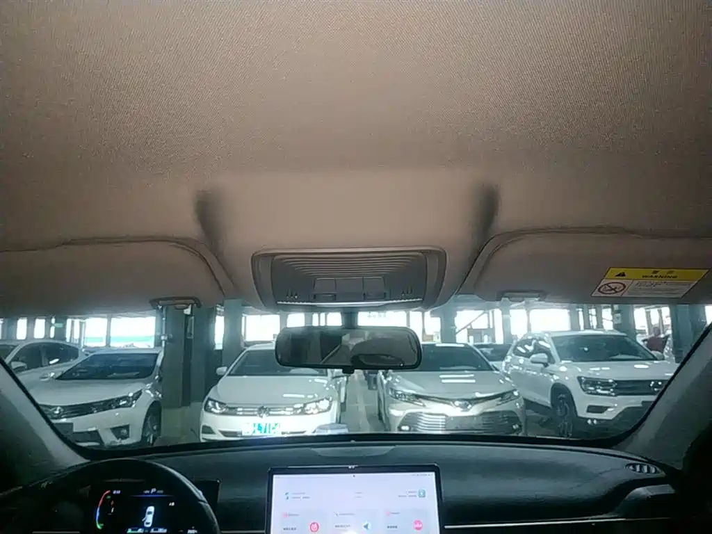 BYD Destroyer 05 2024 Glory Edition DM-i 55KM Luxury фото 18