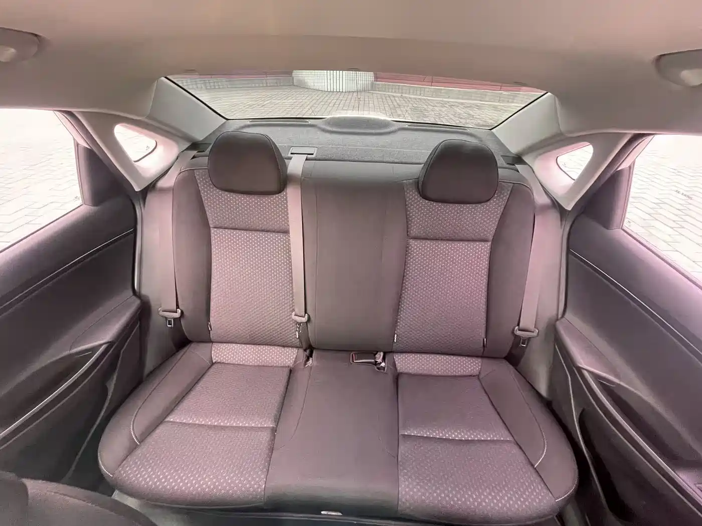 Hyundai Elantra 2020 1.6L Auto GL Pleasing Edition фото 16