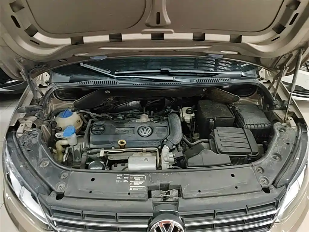 Volkswagen Touran 2015 1.4T DSG Comfort Edition 5-seater фото 20