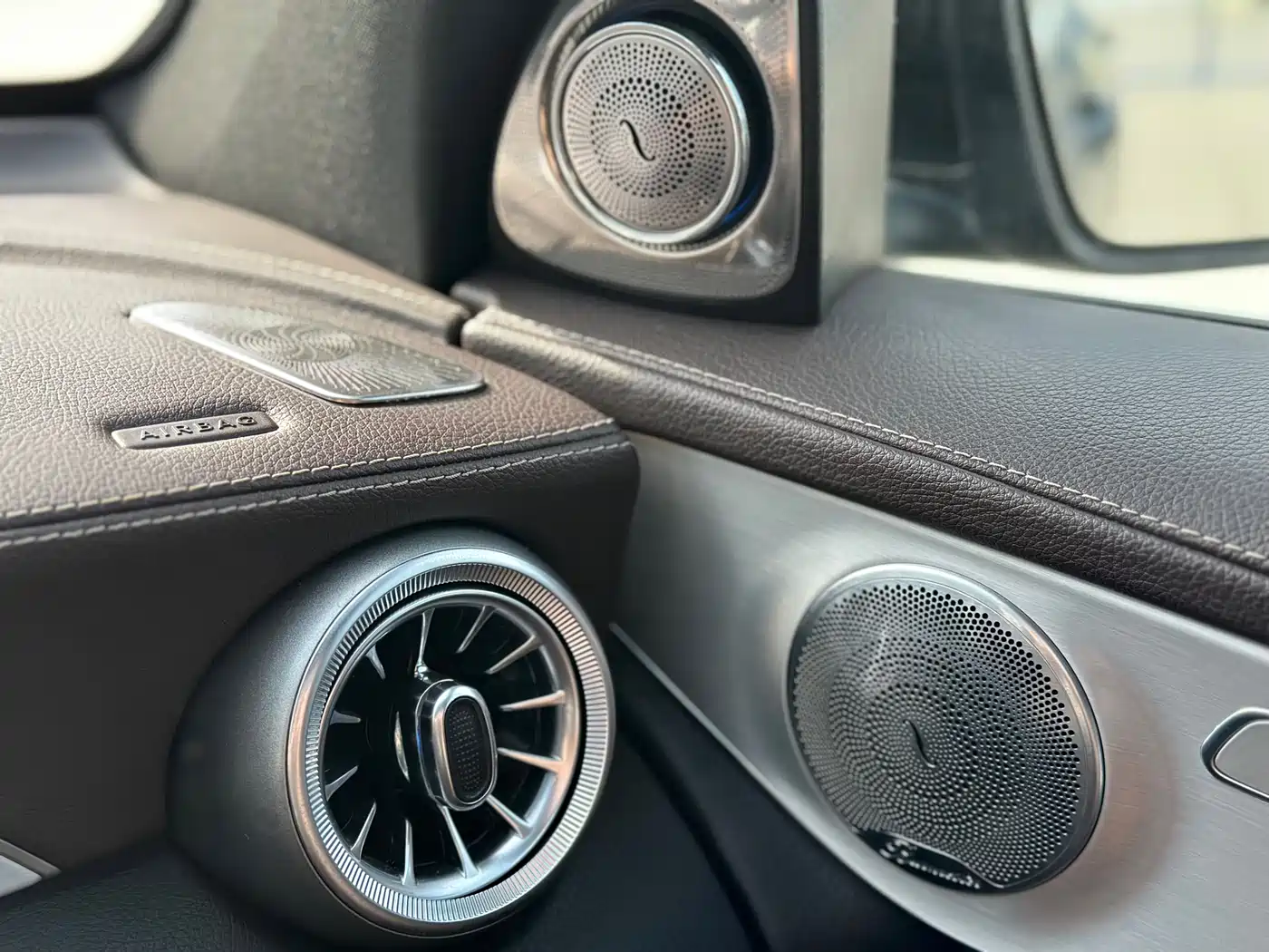 Mercedes-Benz GLC 2018 Facelift GLC 200 4MATIC фото 12