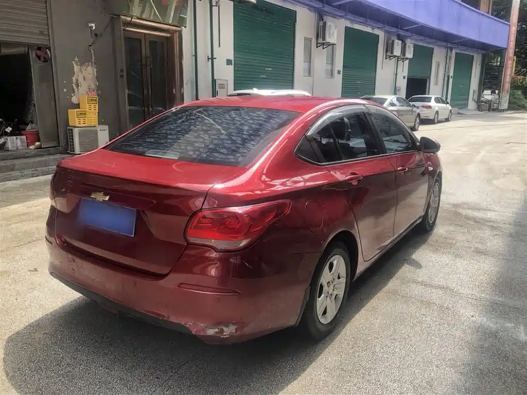 Chevrolet Cavalier 2016 1.5L Automatic Enjoyment Edition фото 8