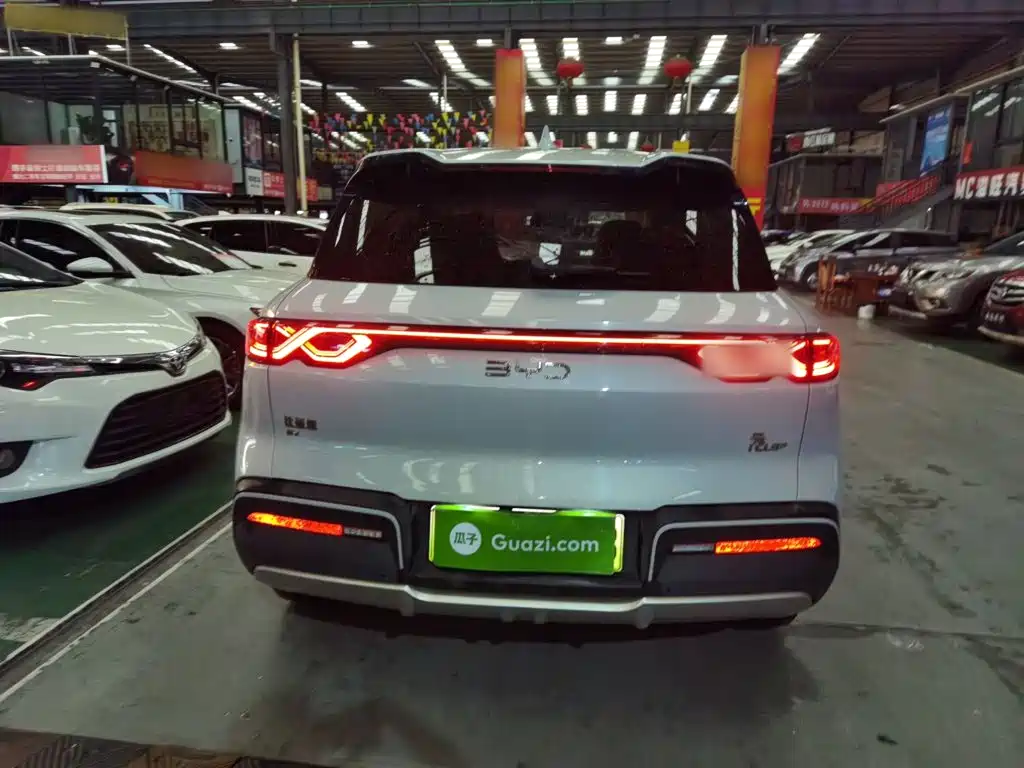 BYD Yuan UP 2024 2024 401KM Leading Edition