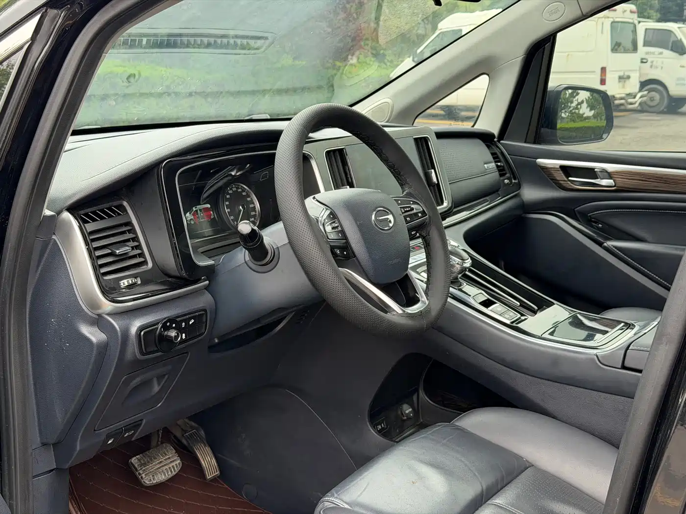 GAC Trumpchi Trumpchi M8 2021 Leading Show Series 390T Premium Edition фото 10