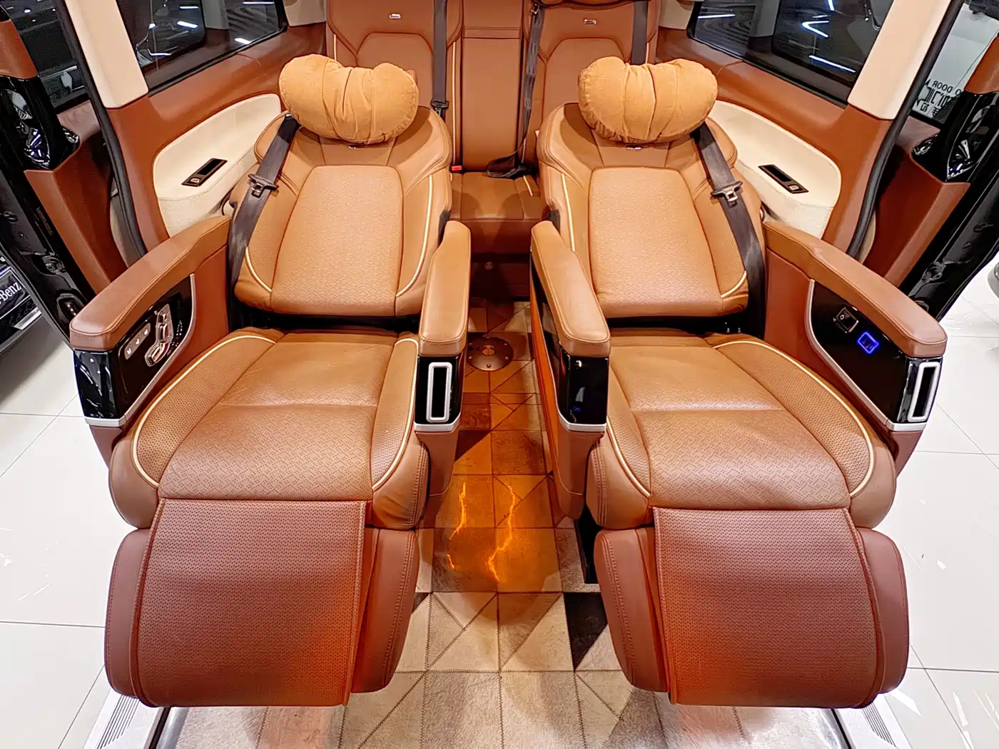 Mercedes-Benz Vito 2020 2.0T Business Edition (7-seater) фото 10