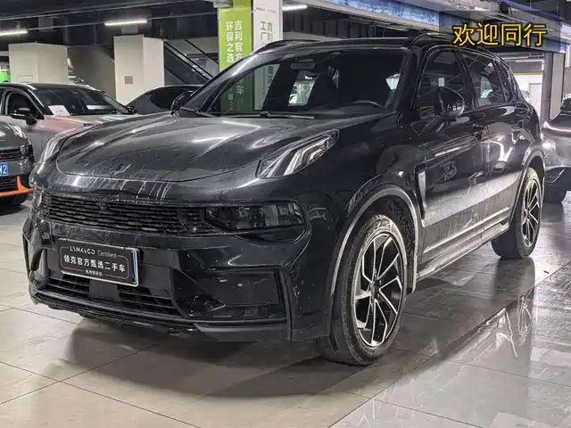 Lynk & Co 01 2023
