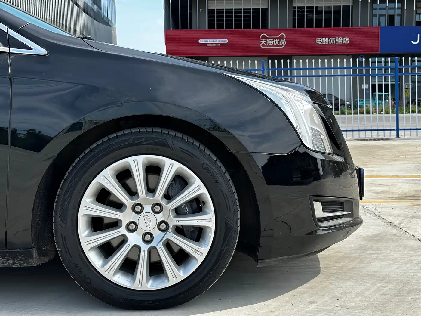 Cadillac XTS 2017 28T Technology фото 6