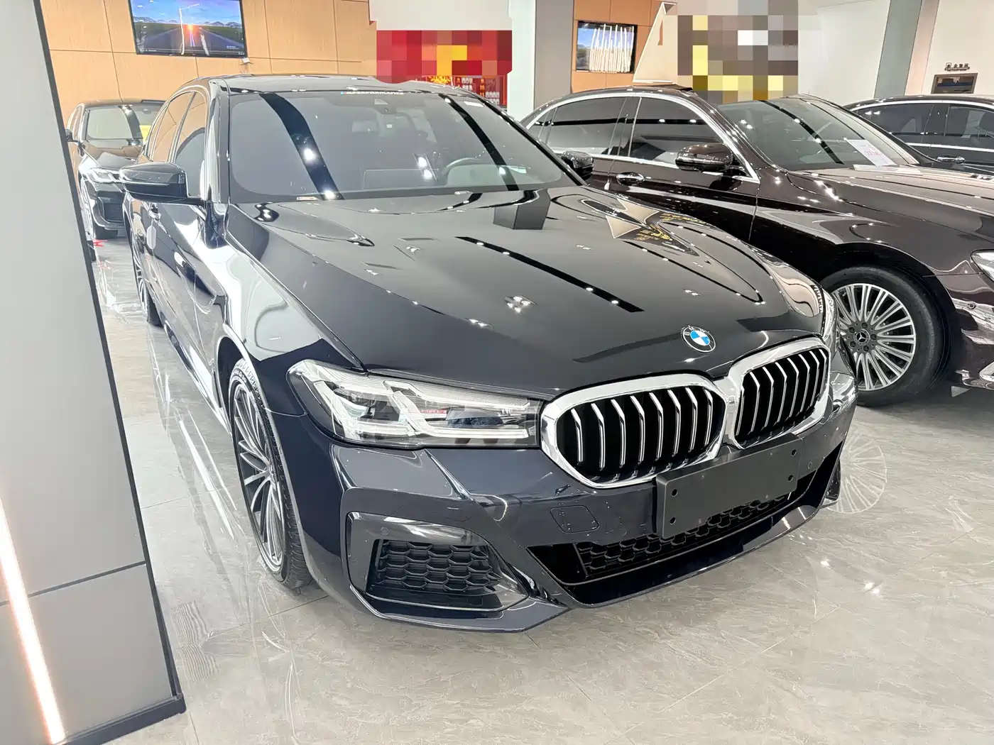 BMW 5 Series 2021 530Li Leading M Sport Package фото 3