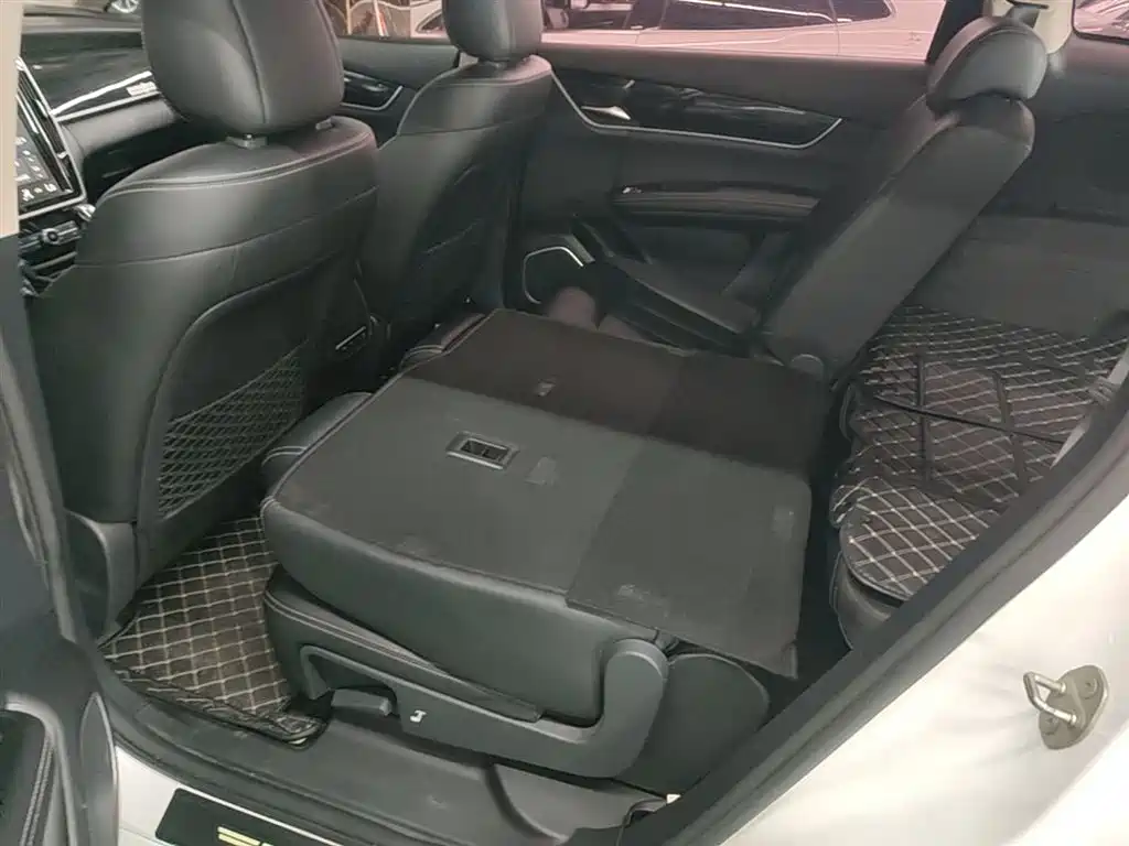 BYD Song MAX 2018 1.5T Auto Smart Connected Flagship 7-Seater фото 17