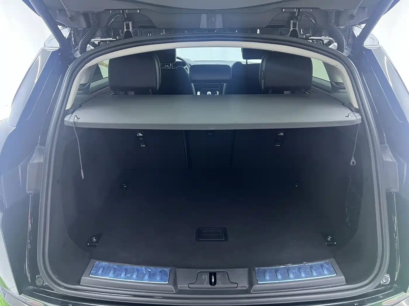 Land Rover Range Rover Evoque 2023 Range Rover Evoque L 249PS Luxury Edition фото 26