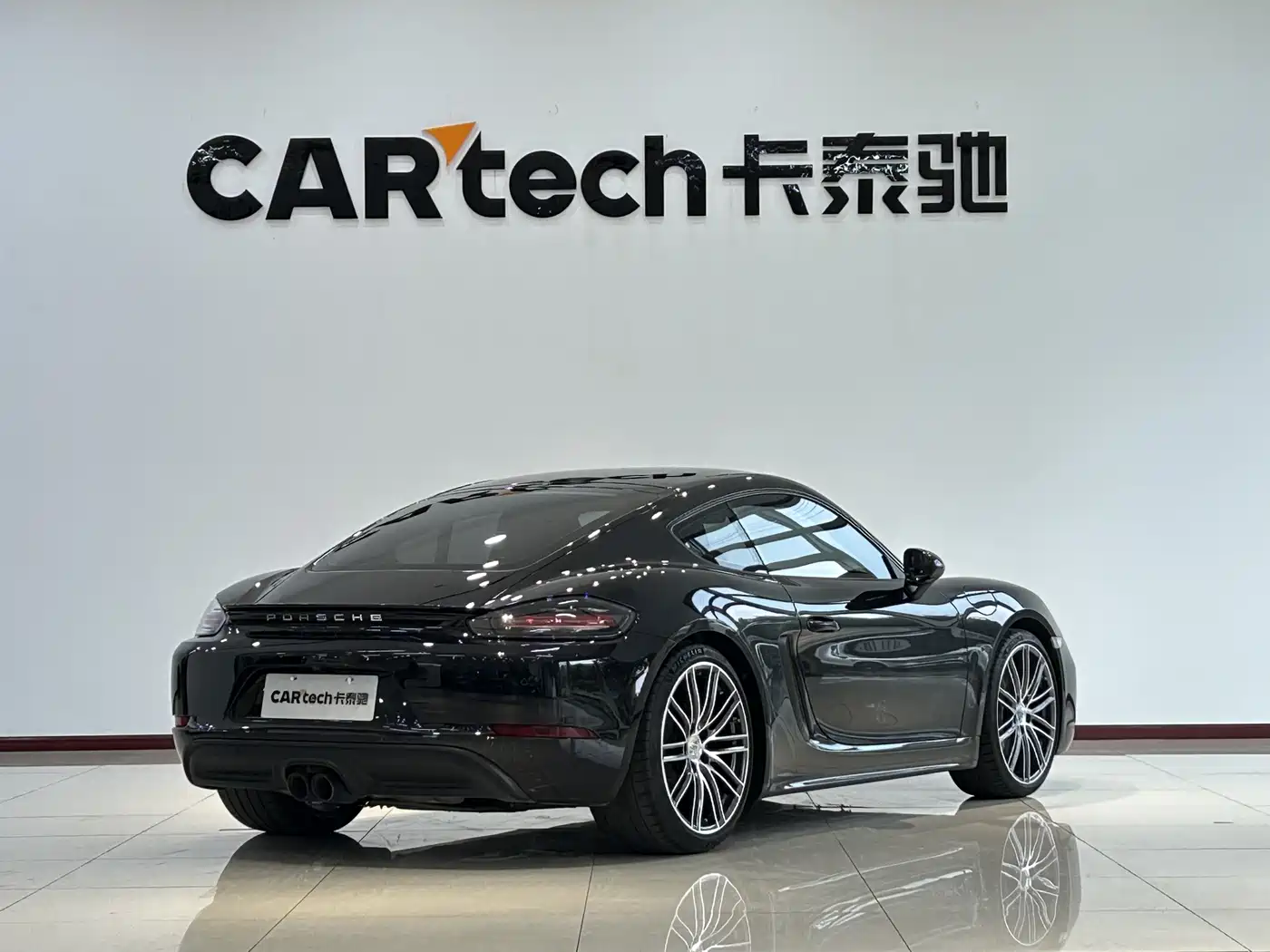 Porsche 718 2022 Cayman 2.0T фото 24
