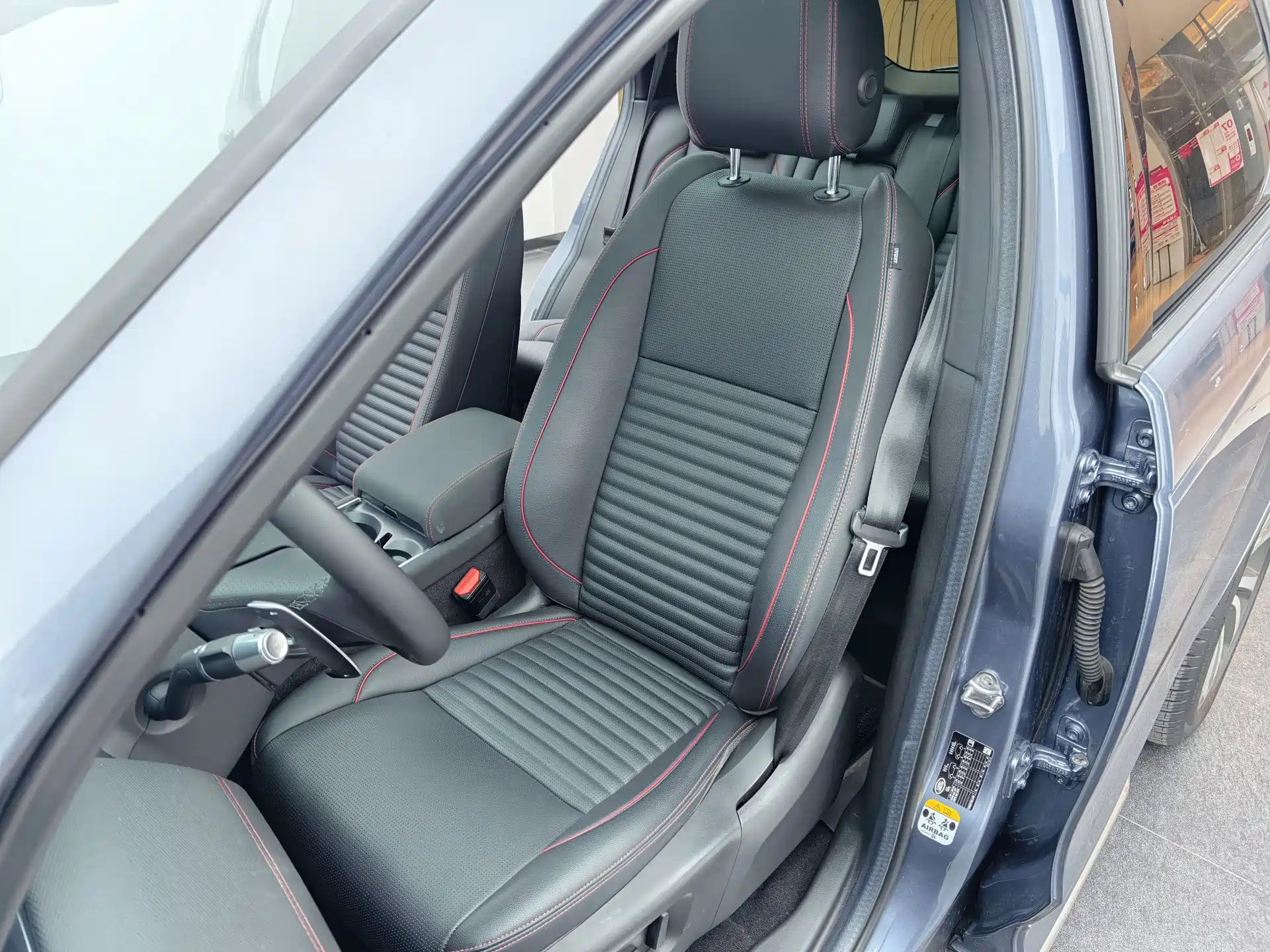 Фото 13 - Land Rover Discovery Sport