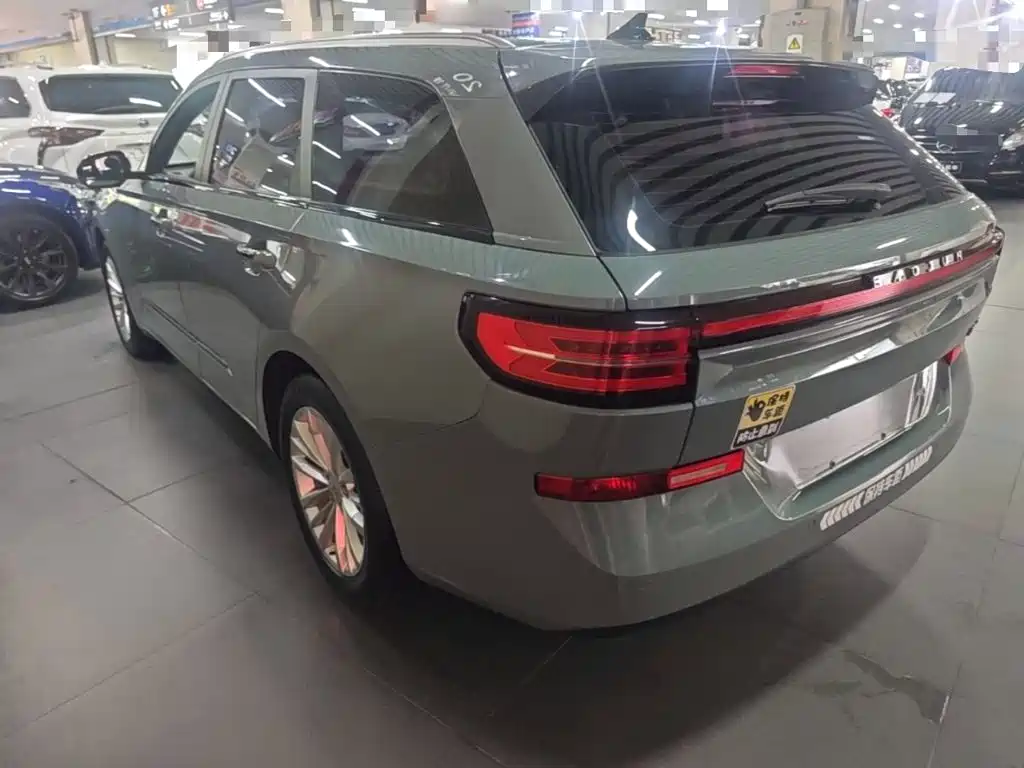 Baojun Valli 2022 2021 1.5T Dali Sky CVT Premium