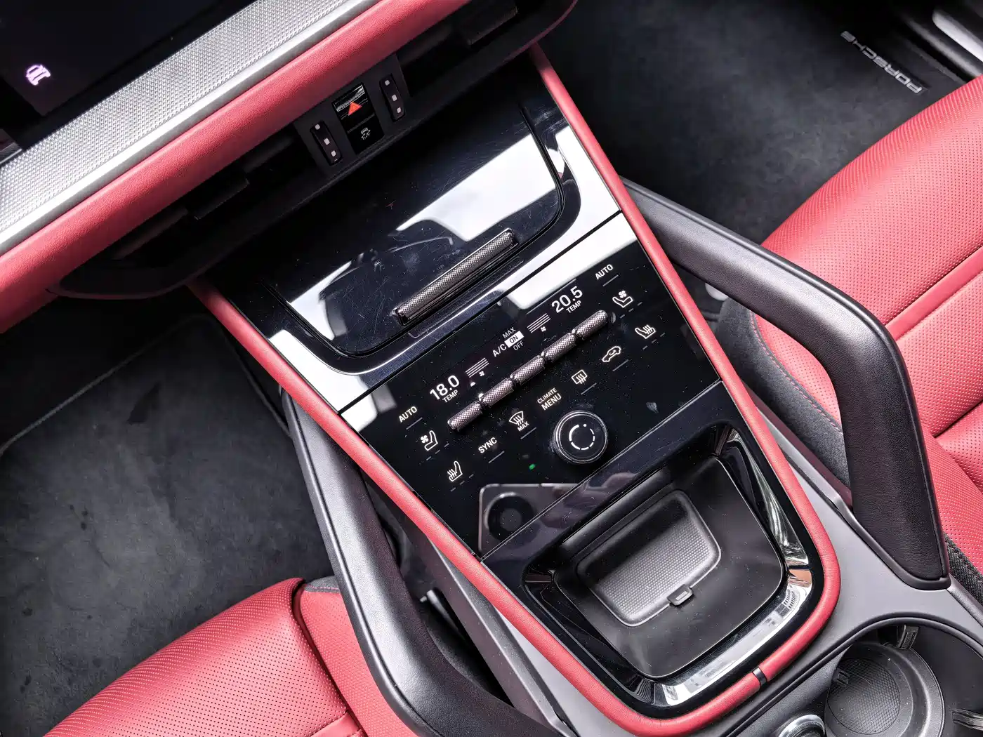 Porsche Cayenne 2025 Cayenne 3.0T фото 15