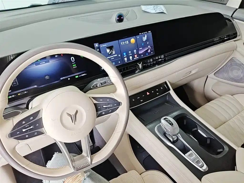 Voyah Auto Voyah Dreamer 2022 Low-carbon Dream+Smart Package фото 10