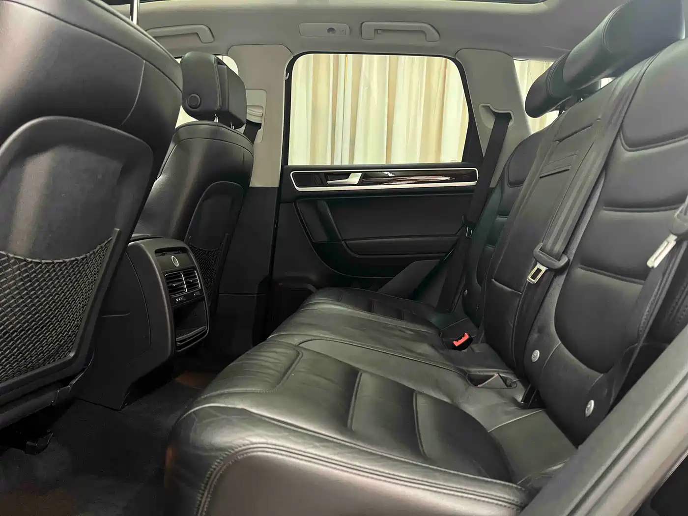 Volkswagen Touareg 2011 3.0TSI Comfort фото 17
