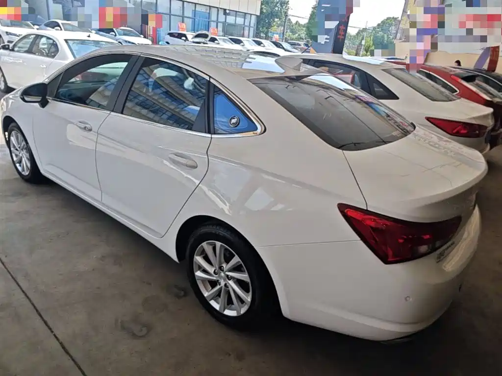 Buick Verano 2018 Sedan 15S Automatic Leading фото 5