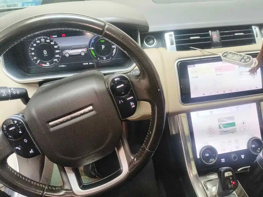 Land Rover Range Rover Sport PHEV 2019 2018 Model P400e
