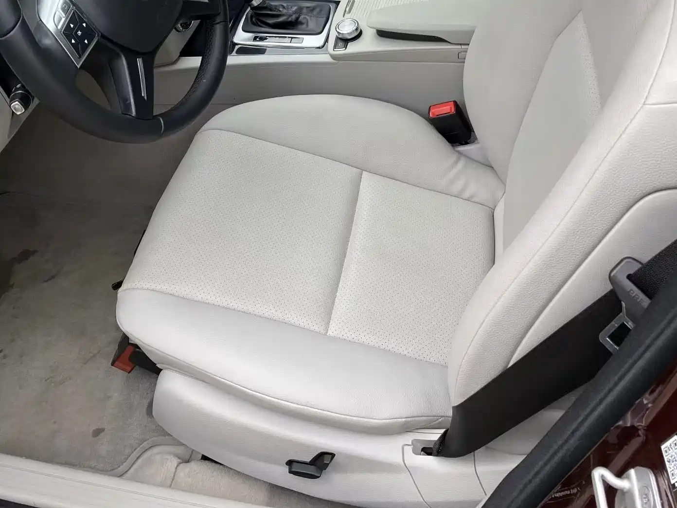 Mercedes-Benz C-Class 2013 C 180 Classic Grand Edition фото 16