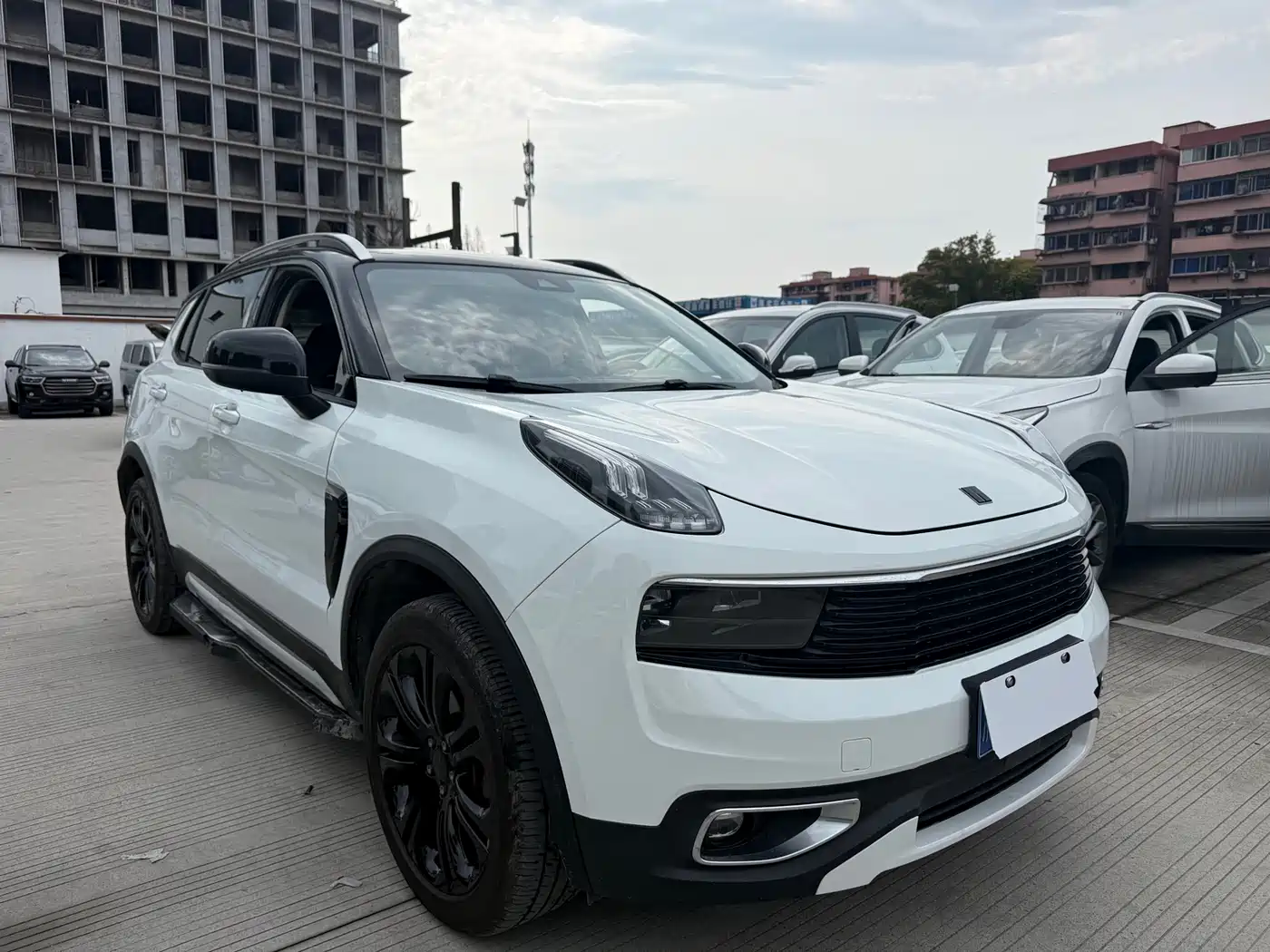 Lynk & Co 01 2017 2.0T 2WD Pro Version фото 2