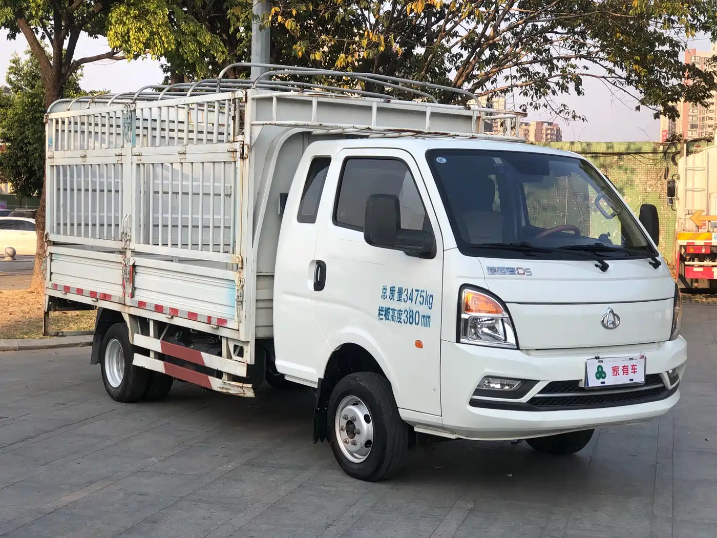 CHANGAN CROSSOVER D5