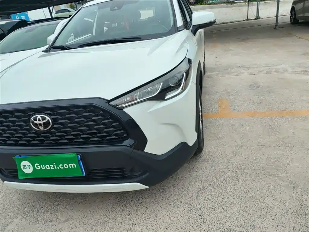 Toyota Corolla Cross 2022 2.0L Pioneer Edition фото 24