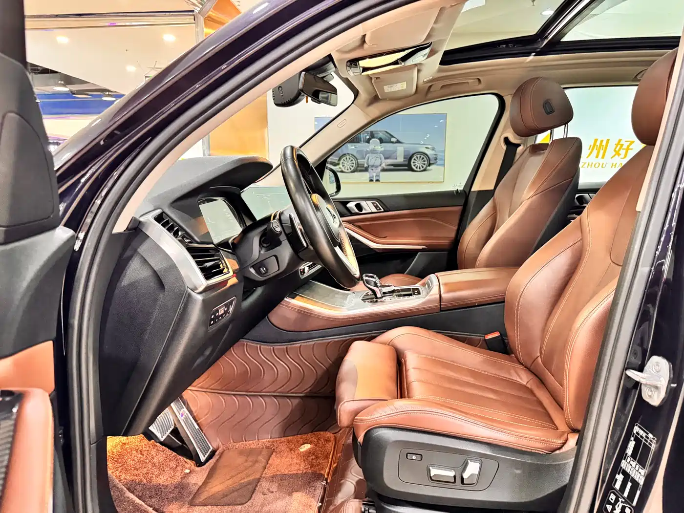 BMW X5 (Import) 2019 xDrive40i M Sport Package фото 11