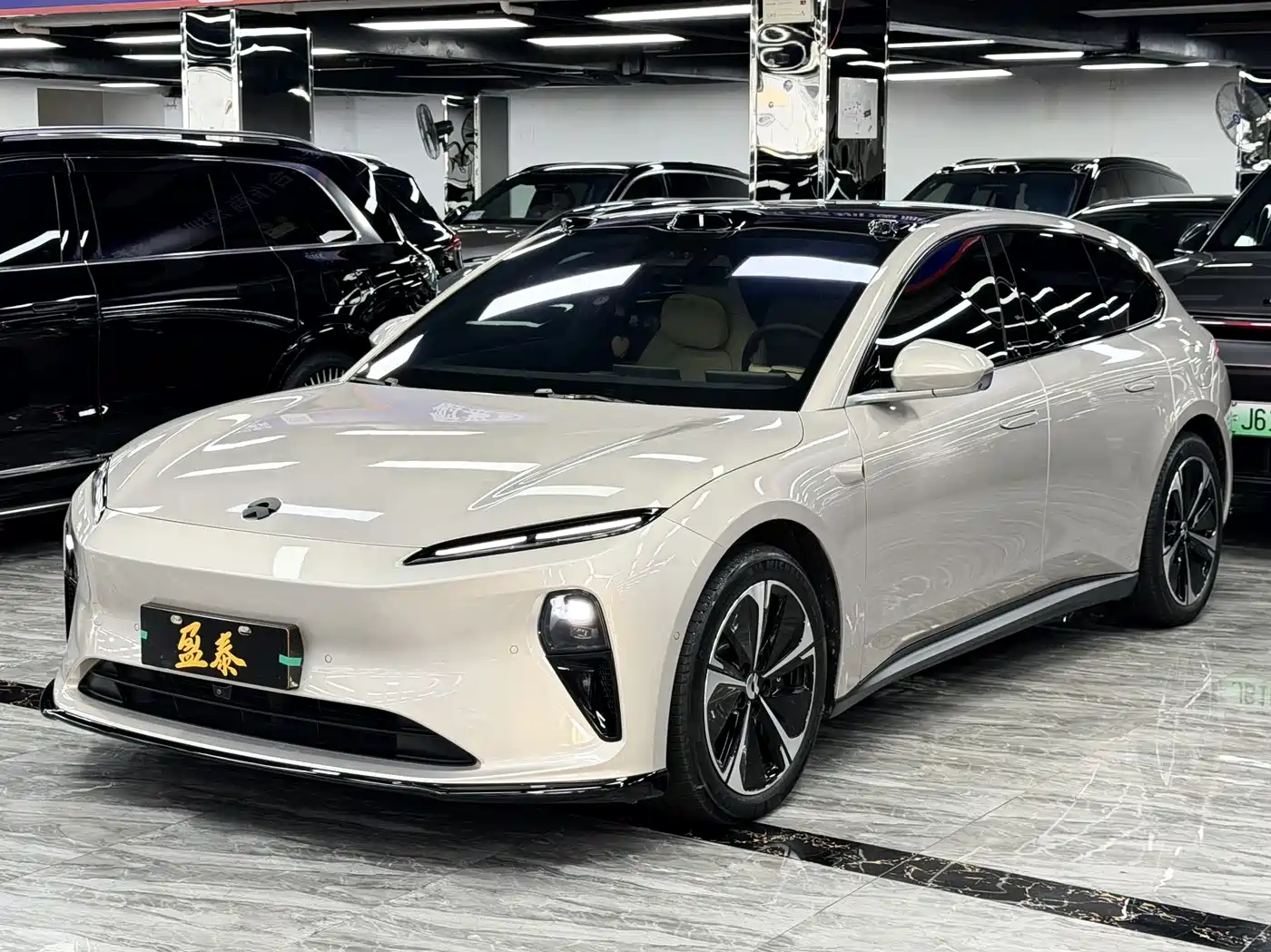 NIO ET5T 2024 75kWh Touring