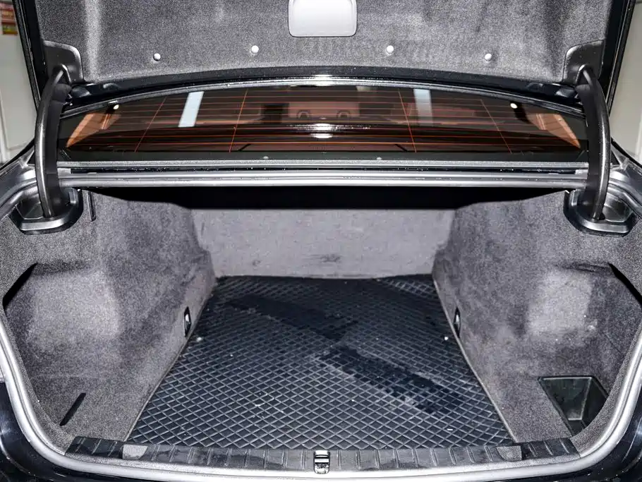 BMW 7 Series 2021 2019 Facelift 730Li Luxury Package