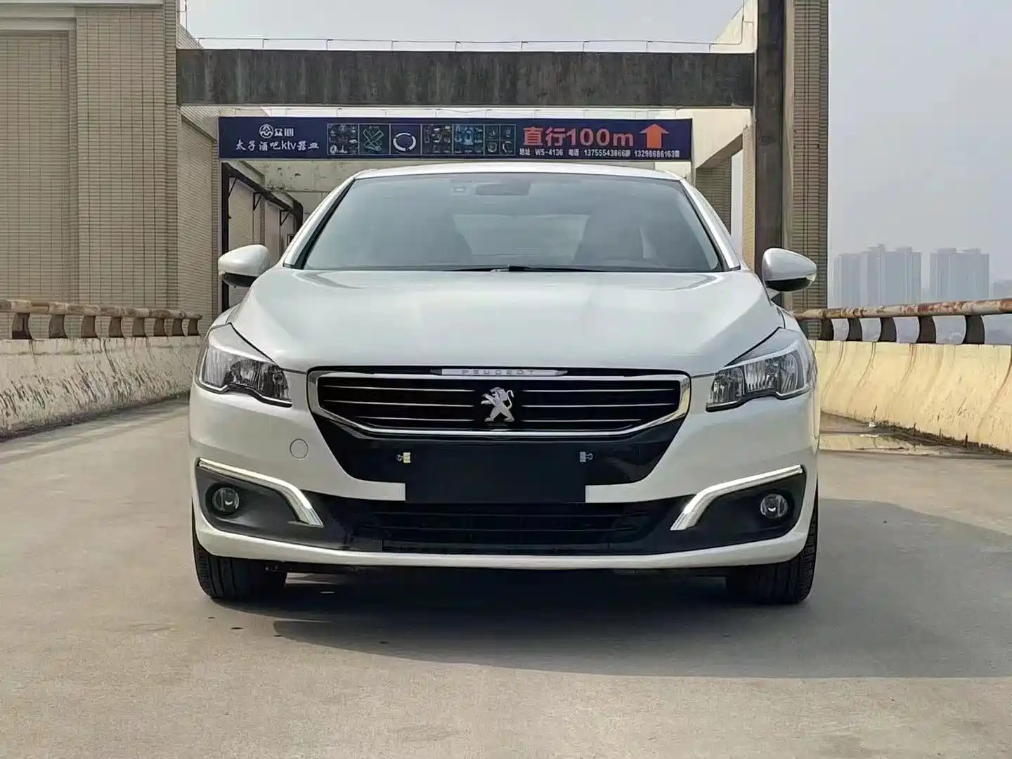 Photo 2 - Peugeot 508