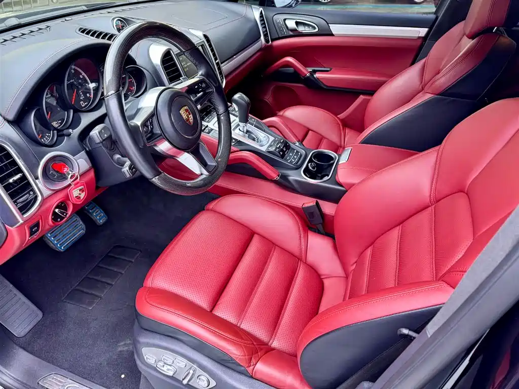Porsche Cayenne 2015 Cayenne Turbo 4.8T фото 18
