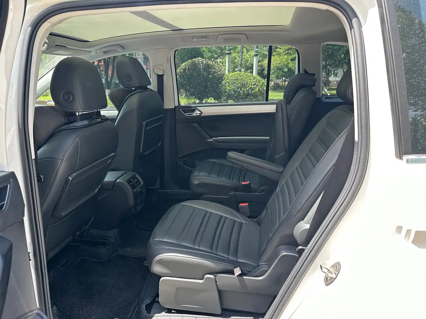 Volkswagen Touran 2018 Touran L 280TSI DSG Cross Edition 6-seater China VI фото 10