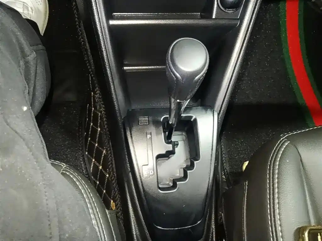 Toyota YARiS L Zhi Xuan 2020 Zhi Xuan X 1.5L CVT Leading фото 14