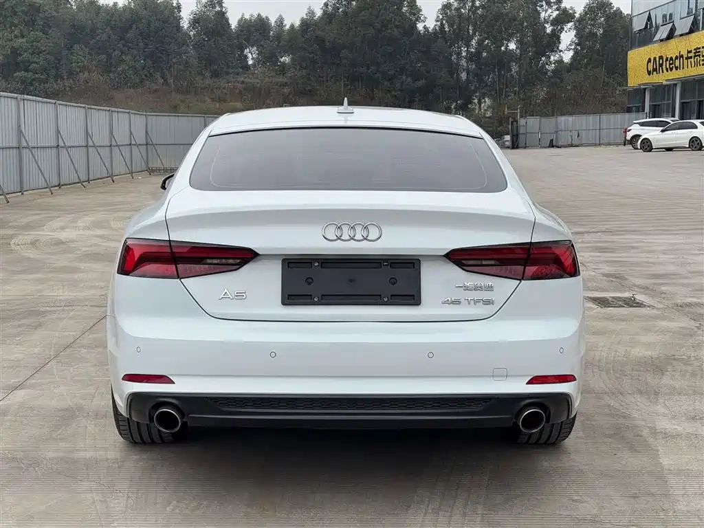Audi A5 (Import) 2019 Sportback 40 TFSI Fashion фото 6
