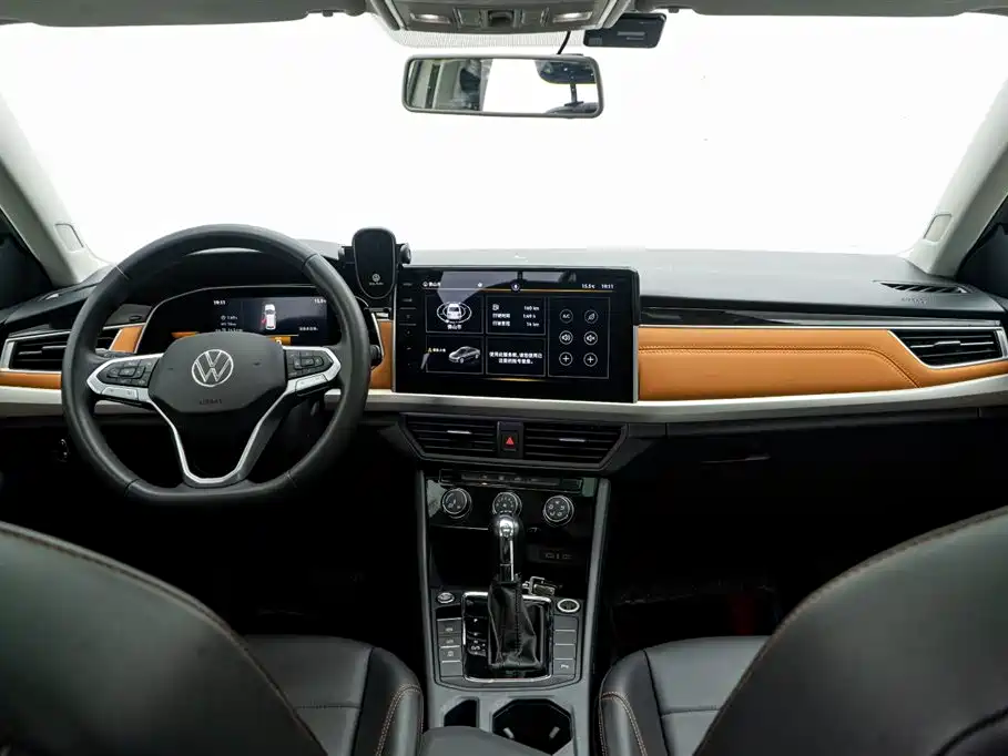 Volkswagen Bora 2023 200TSI DSG Smart Edition фото 22