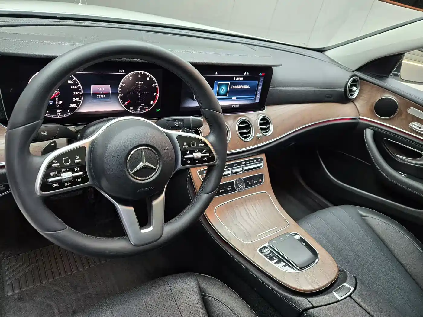 Mercedes-Benz E-Class 2019 E 300 L Fashion фото 6