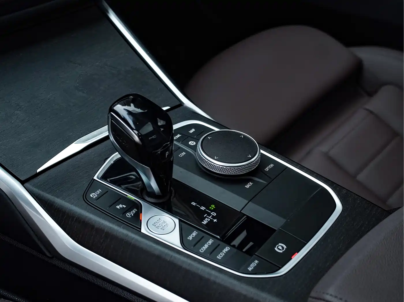 BMW 3 Series 2021 Second Facelift 325i M Sport Package фото 14