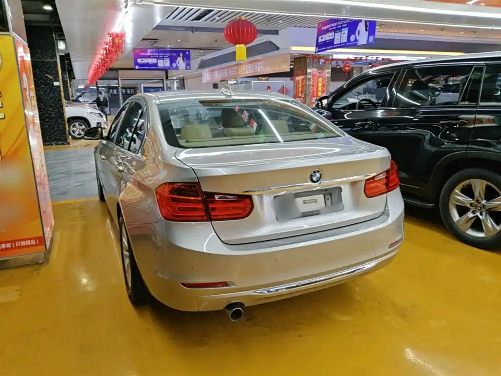 BMW 3 Series 2014 320Li Fashion фото 5